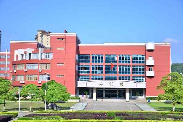 lowest-fees-university-in-china